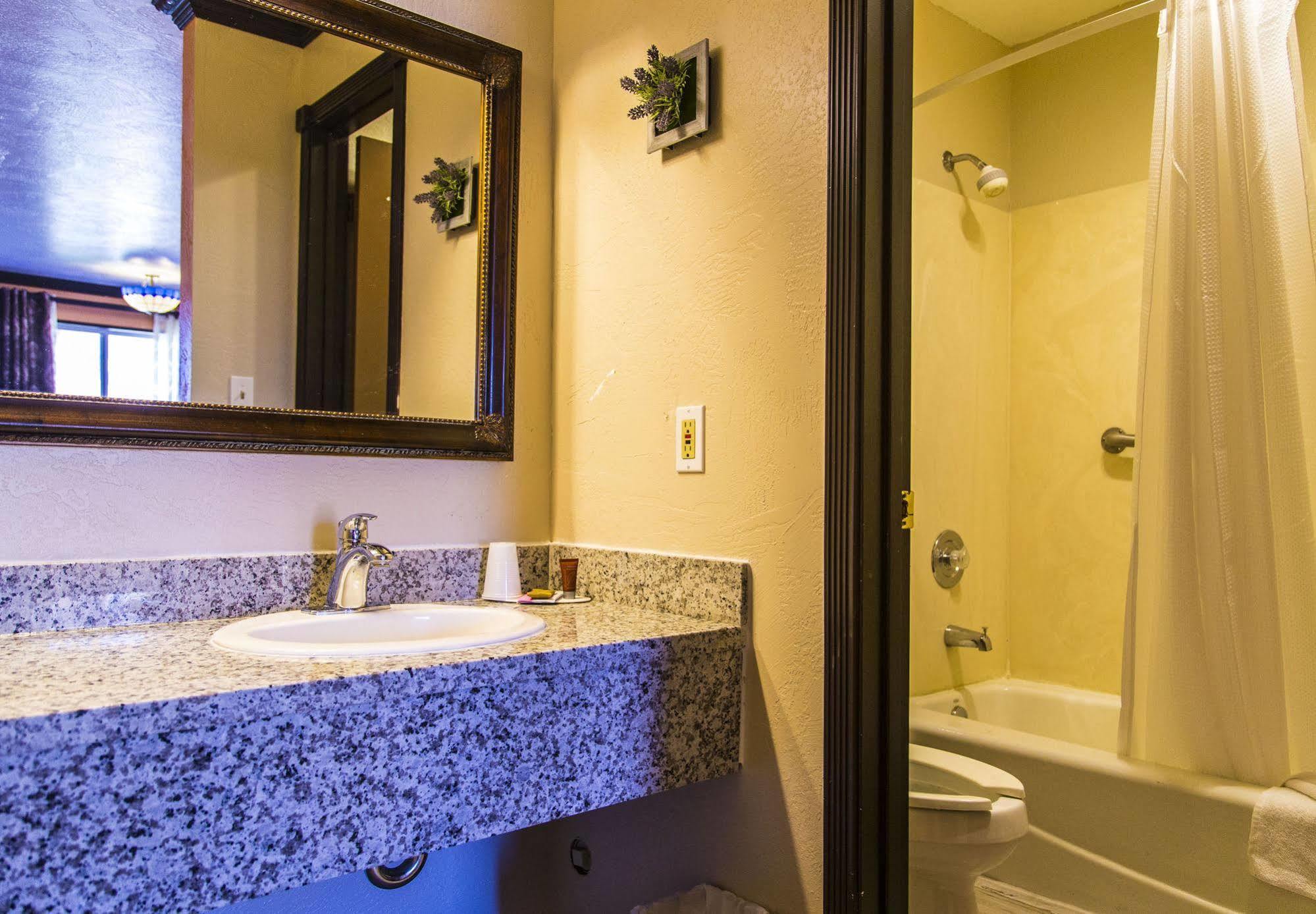 Mountain View Lodge Parowan Bagian luar foto