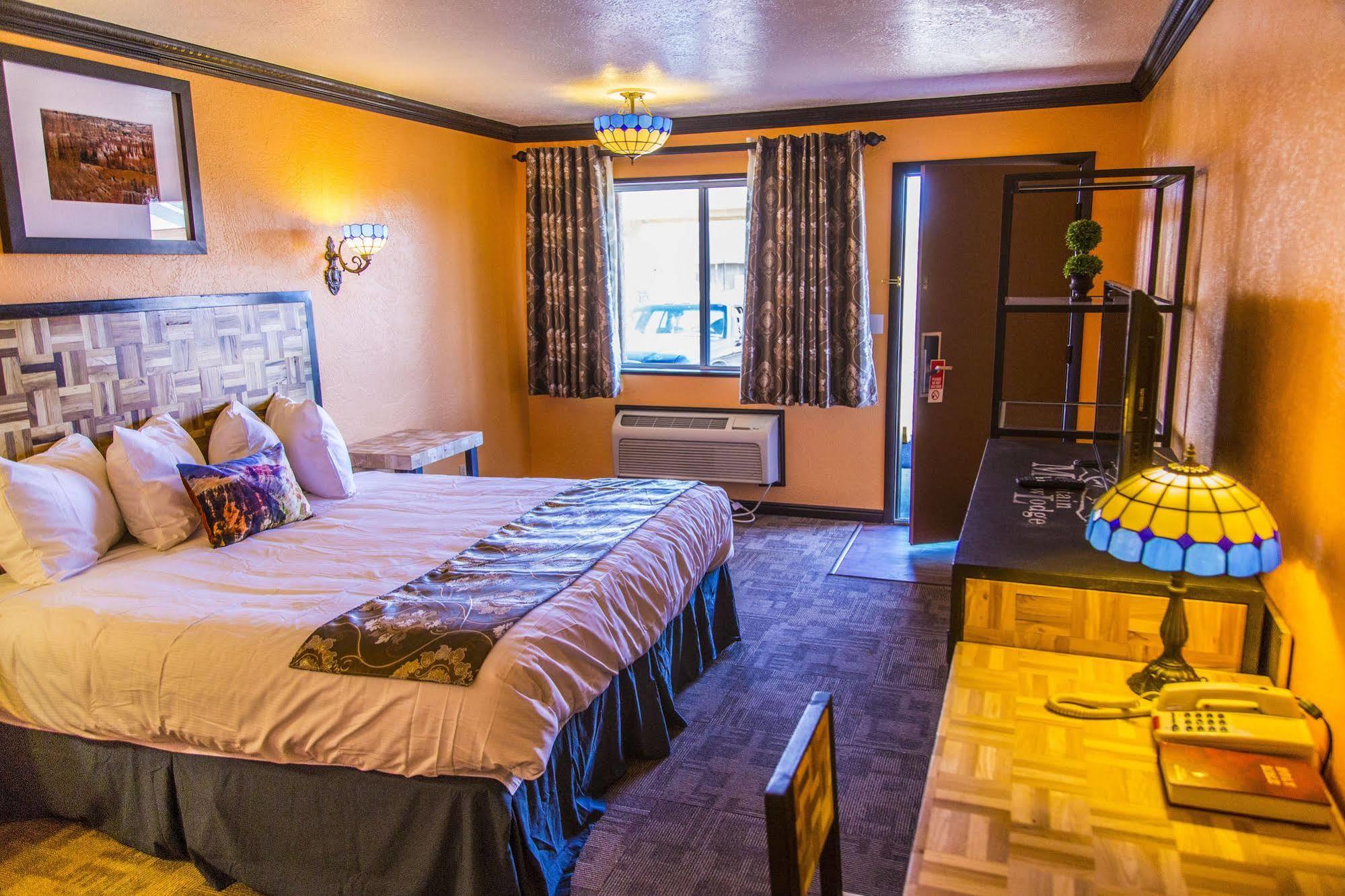 Mountain View Lodge Parowan Bagian luar foto