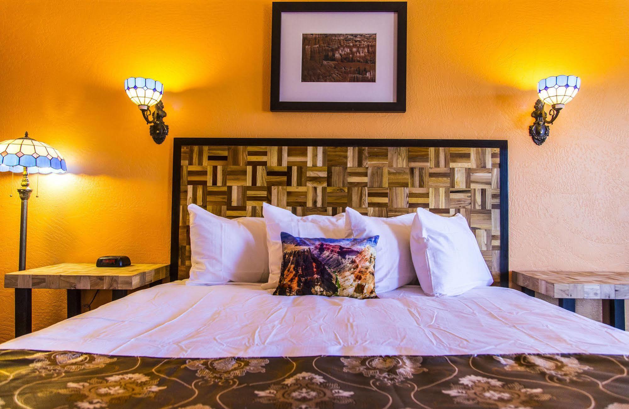 Mountain View Lodge Parowan Bagian luar foto