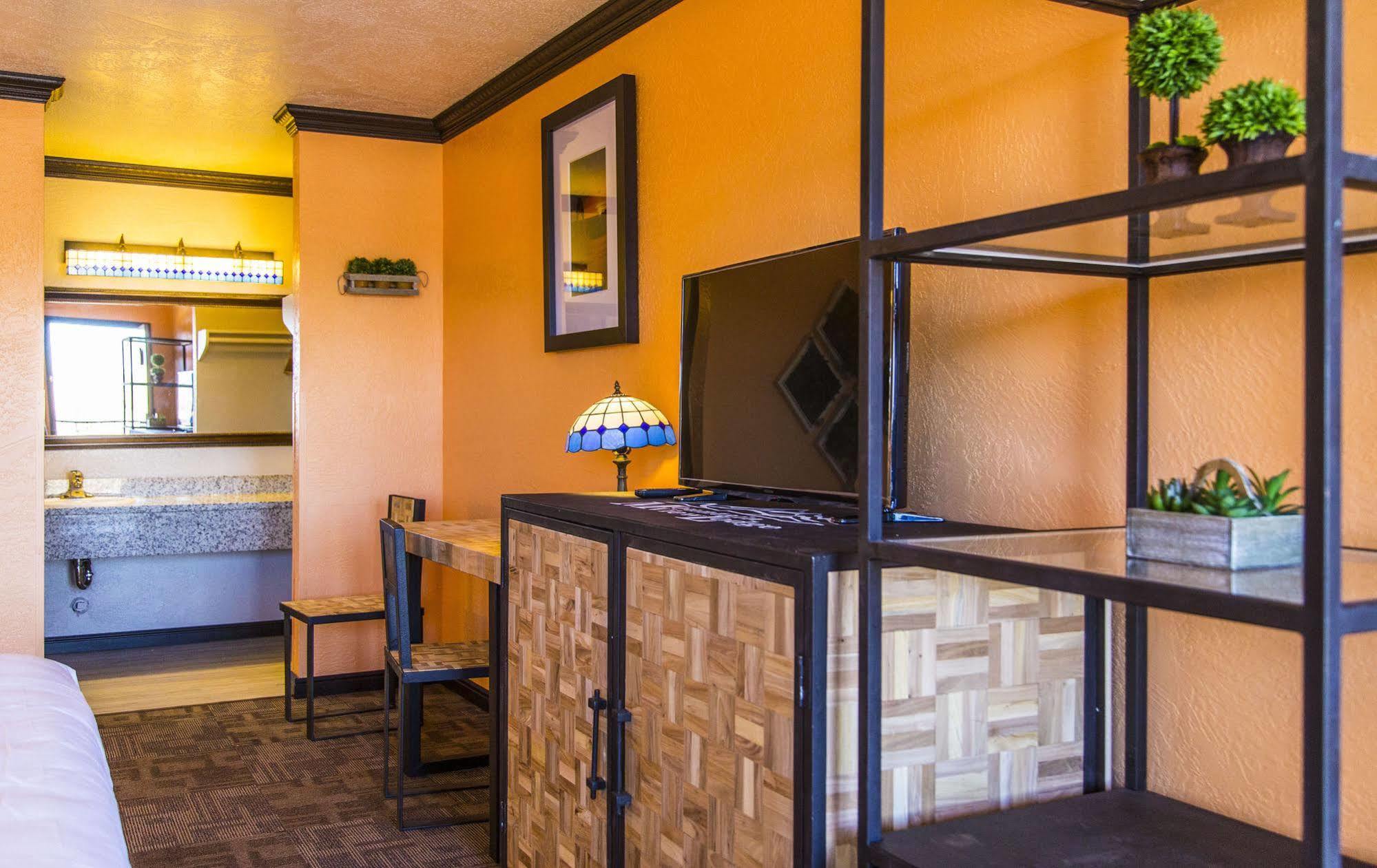 Mountain View Lodge Parowan Bagian luar foto